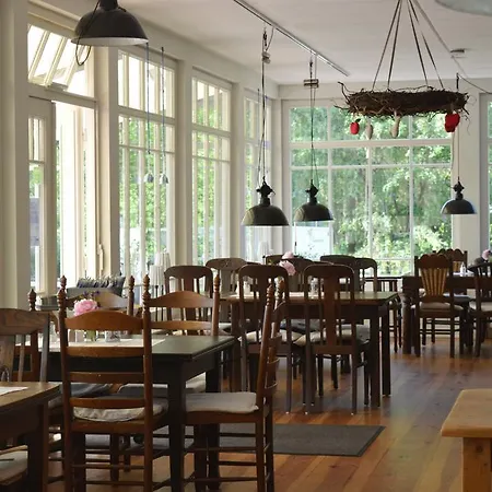 Burger Fahrhaus Szálloda 2*