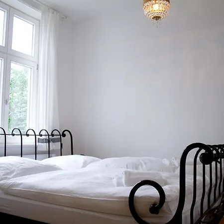 Burger Fahrhaus Szálloda 2*