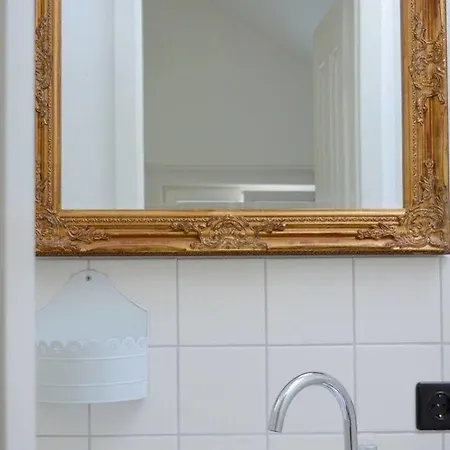 Hotel Burger Fahrhaus 2*