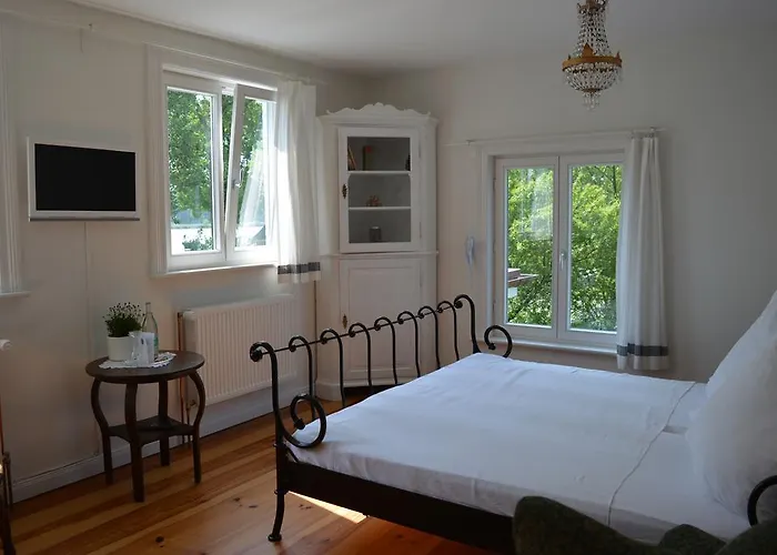 Hotel Burger Fahrhaus 2*